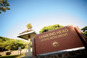 Diamond Head Hiking Experience